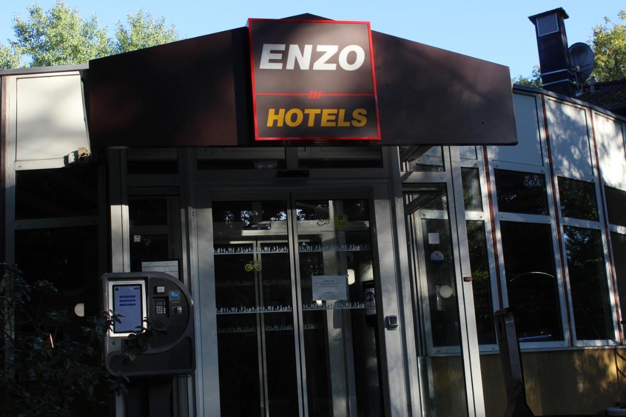 Enzo Hotels Premier Prix - Logis אמנוויל מראה חיצוני תמונה